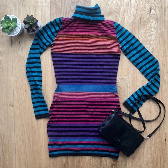 H&M striped  long sleeves dress, Size 4 - Picture 1 of 7